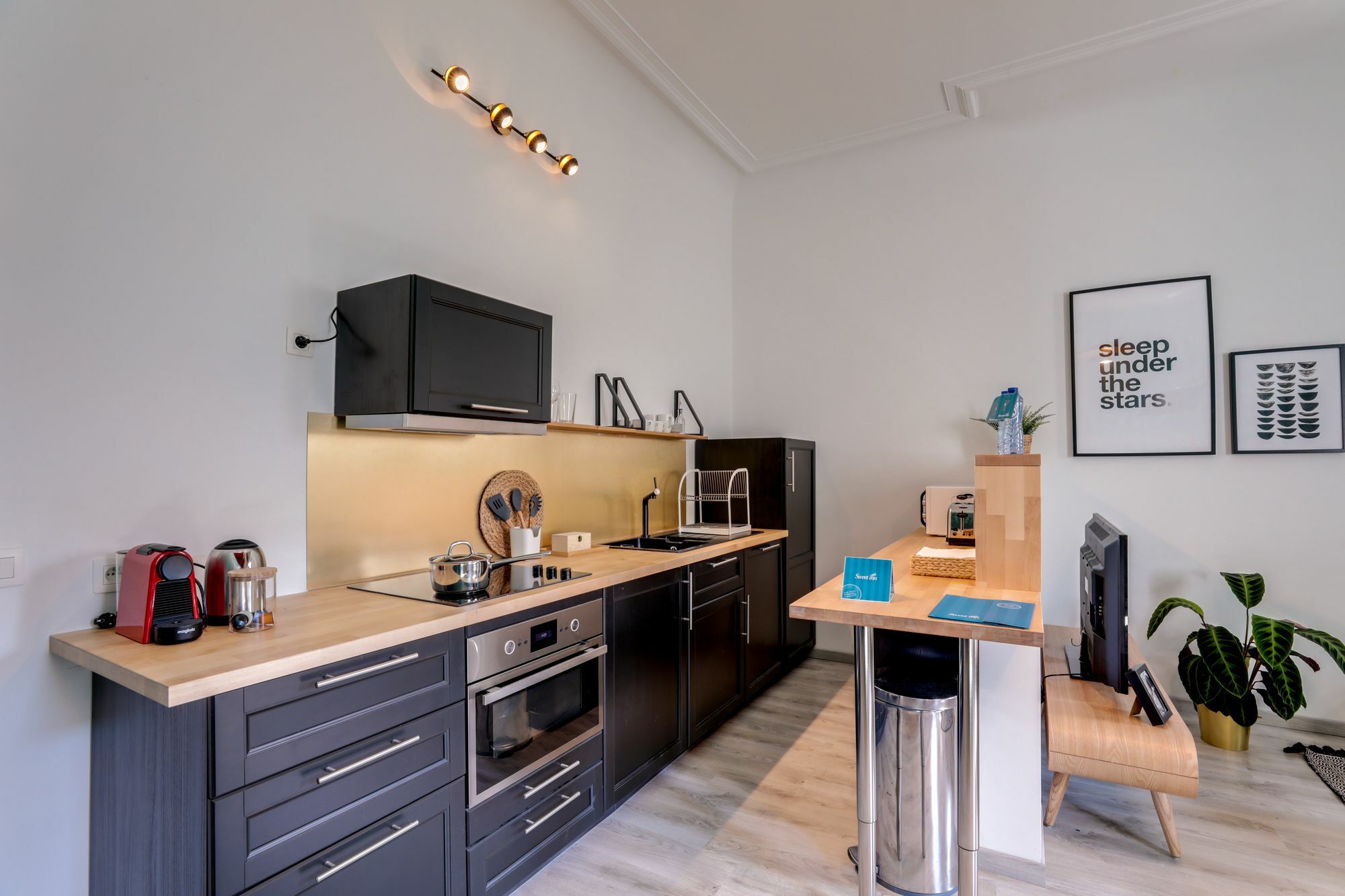 Sweet Inn Apartments- Avenue Louise Bruksela Zewnętrze zdjęcie
