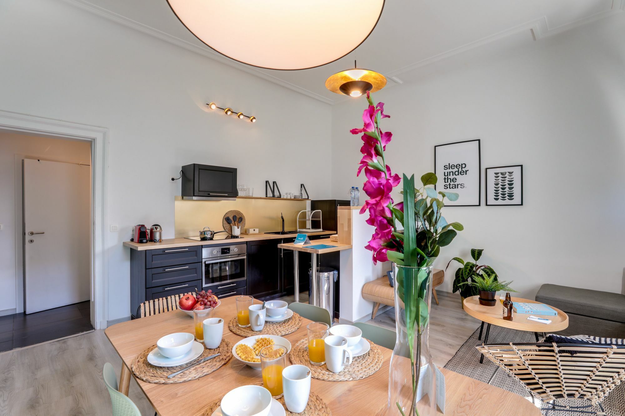 Sweet Inn Apartments- Avenue Louise Bruksela Zewnętrze zdjęcie